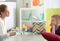 مشاوره کودکان بیش فعال چگونه است؟ کنترل رفتارهای ADHD