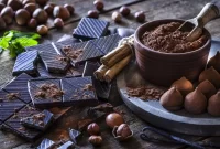 مضرات شکلات تلخ برای کبد