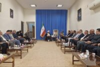 امام جمعه ایلام:پیوند ایران و عراق سدی محکم در برابر نظام استکباری است