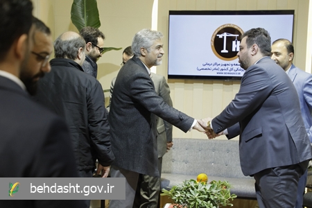 بازدید دکتر کرمانپور از دهمین نمایشگاه بین‌المللی بیمارستان‌سازی و تجهیزات و تاسیسات بیمارستانی