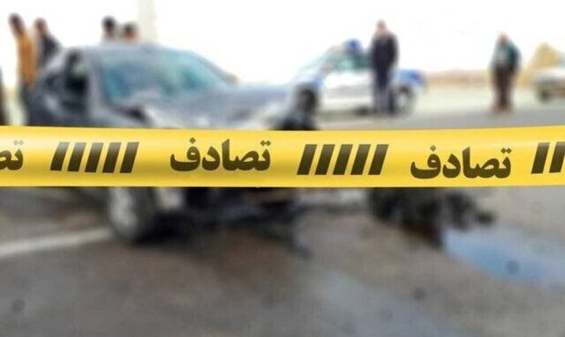 برخورد مرگبار سمند و پراید در محدوده زیدار/ امدادگران پنج مجروح را به بیمارستان منتقل کردند
