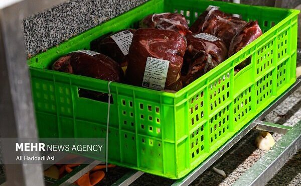 تنش بازار گوشت در مشهد با افزایش عرضه و کنترل و نظارت در حال فروکش است