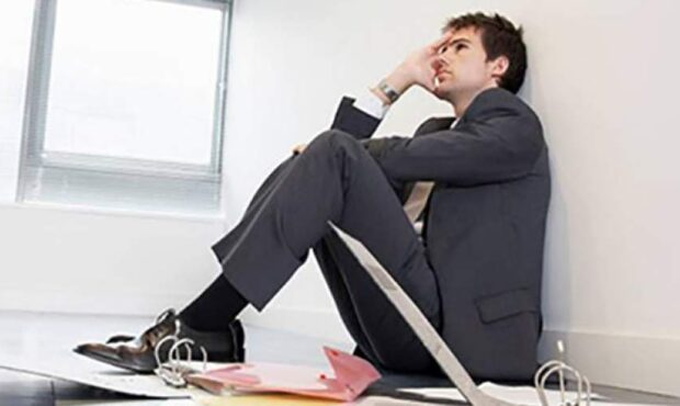 حس انجام هیچ کاری را ندارید؟ ۷ نکته برای غلبه بر بی‌لذتی