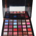 سایه چشم سه‌بعدی؛ عمق و جلوه‌ای بی‌نظیر برای چشم‌ها_693fd8ddad040.jpeg