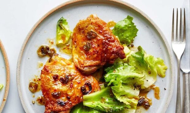 طرز تهیه مرغ عسلی و سیر/ تجربه‌ای شیرین و متفاوت از طعم مرغ