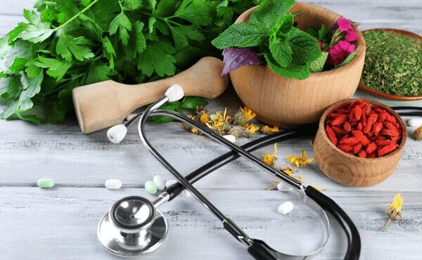 عدم آشنایی عملی با تجاری‌سازی، چالش اصلی فرآورده‌های طبیعی