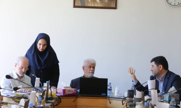 بررسی اثرات جنگ بر امنیت غذایی در نشست فرهنگستان علوم پزشکی