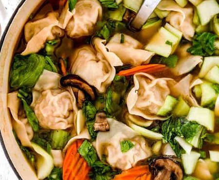طرز تهیه سوپ ونتون یکی از محبوب ترین غذاهای چینی