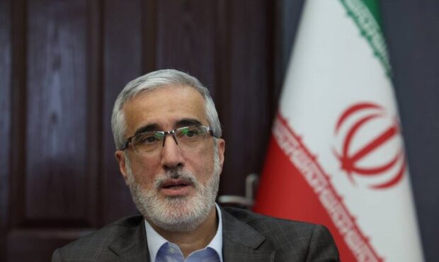 پیرصالحی: شرکت‌های دارویی برای خرید ارز نقدینگی کافی ندارند