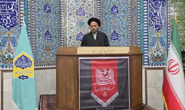 امام جمعه موقت بهاباد: هیمنه پوشالی آمریکا در جنگ تحمیلی سوم آشکار شد